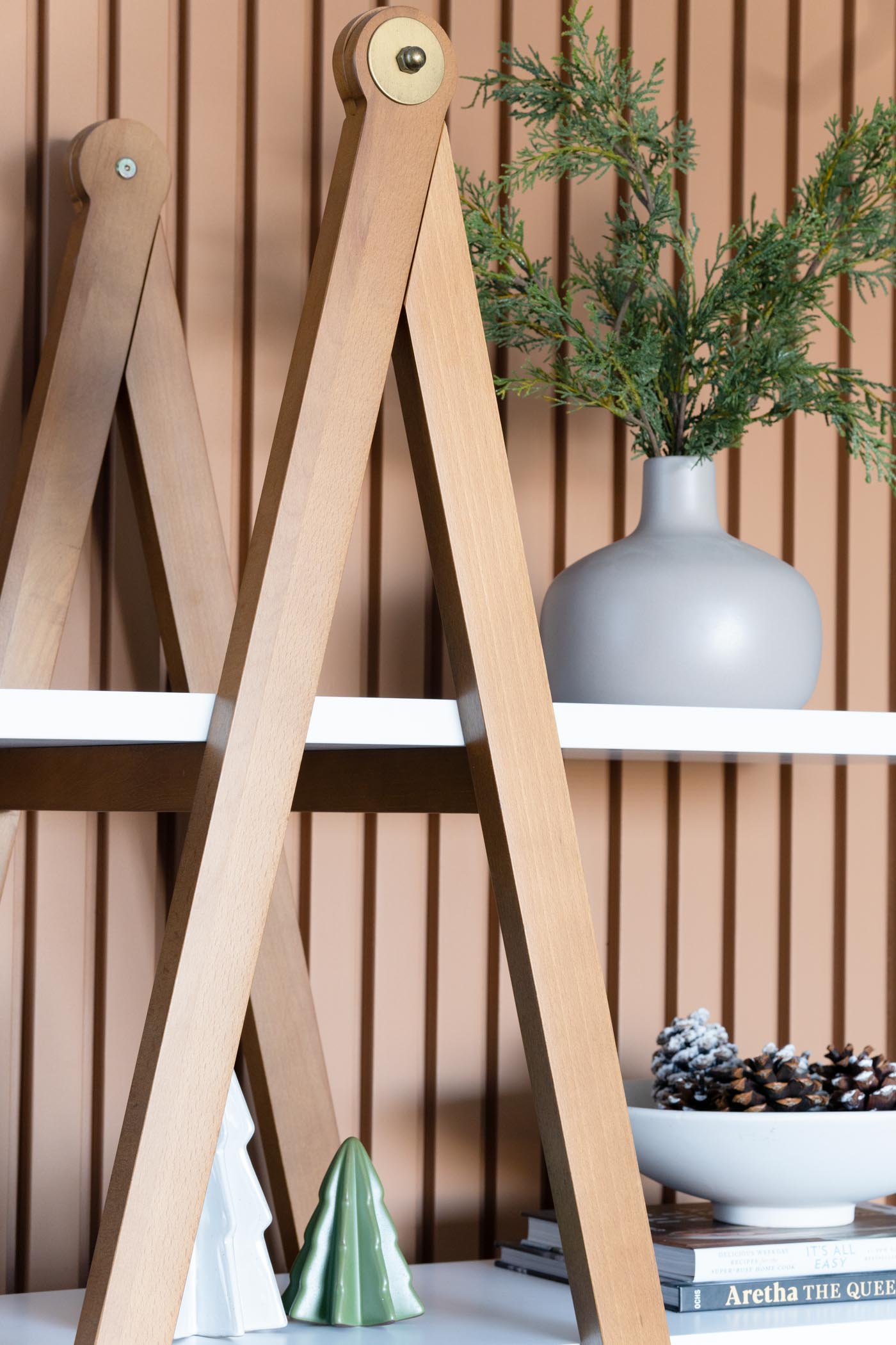 Easy DIY slat accent wall with decor
